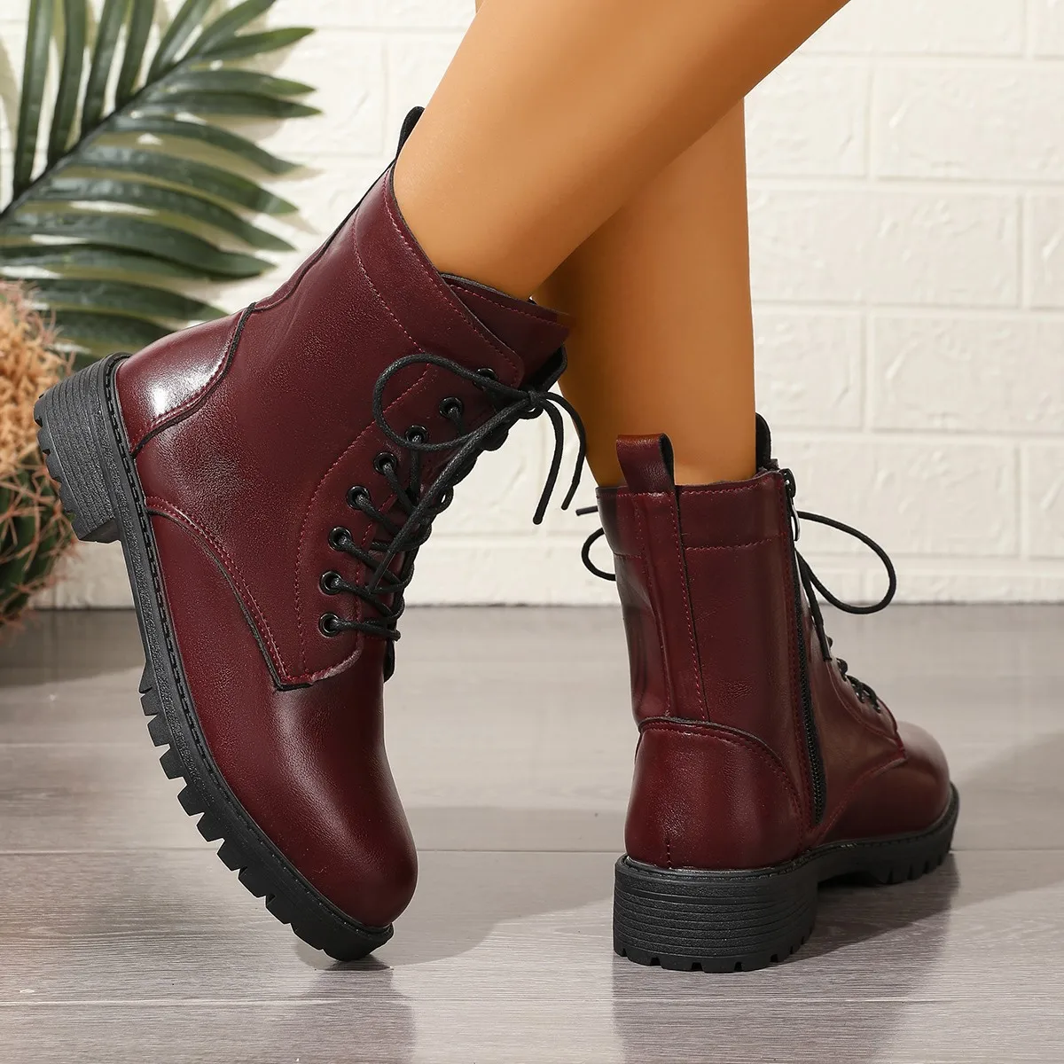 الشتاء الأحذية النسائية 2025 جديد الدانتيل يصل الأحذية للمرأة موضة كعب سميك الجانب سستة حذاء من الجلد الدافئة الإناث دراجة نارية الأحذية #4