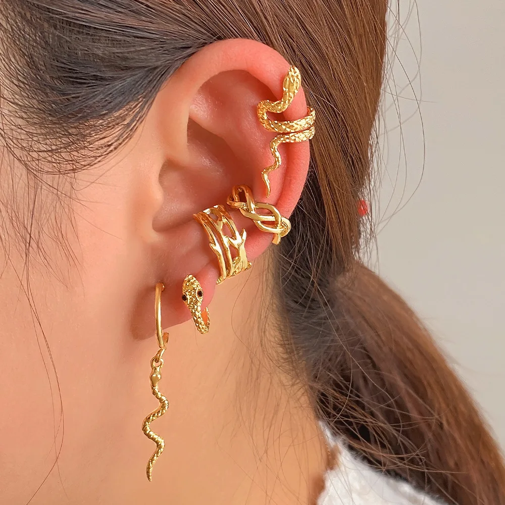 Snake Shaped Ear Bone Clip Personalized Earrings Female Creative Snake Shaped Three-Dimensional Ear Buckle Alloy Earrings