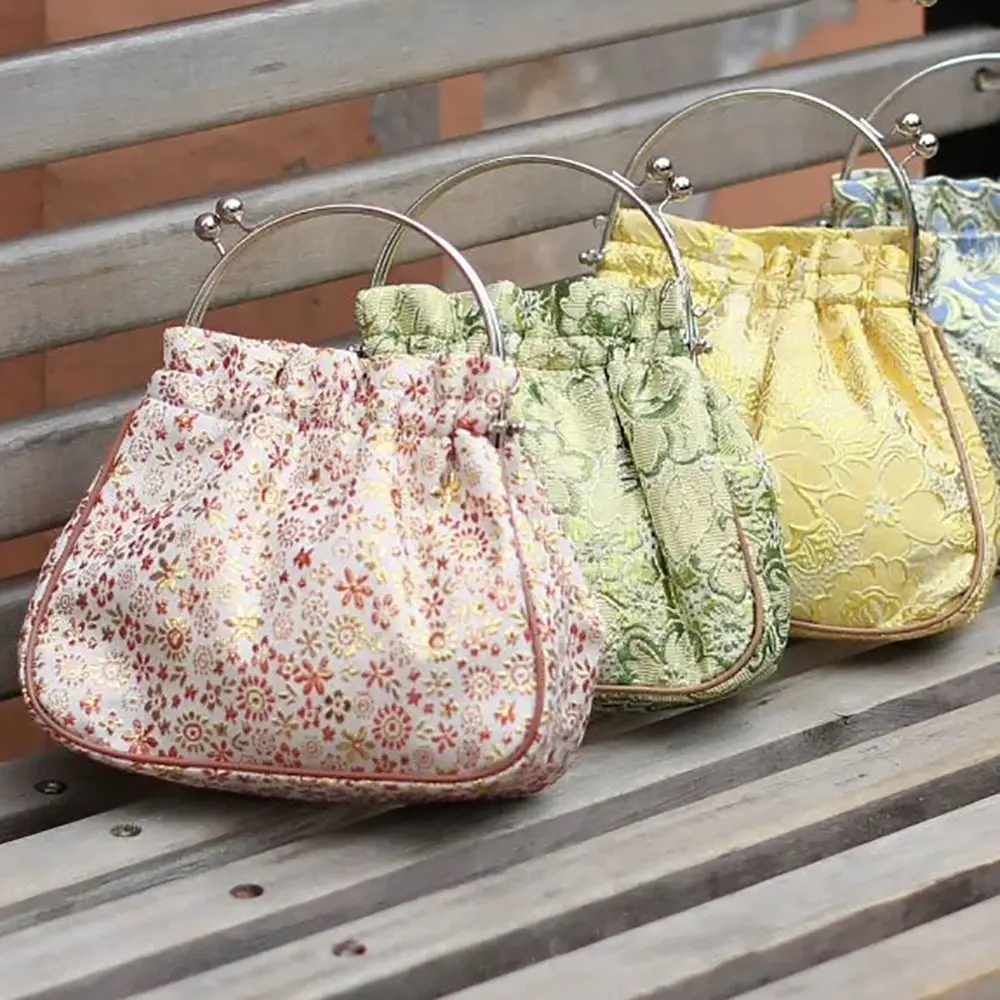 Mini Metal Purse Frame Kiss Clasp Bag Hardware Vintage Bag Kiss Clasp Lock Purse Clasp Frame Handle Bag Accessories
