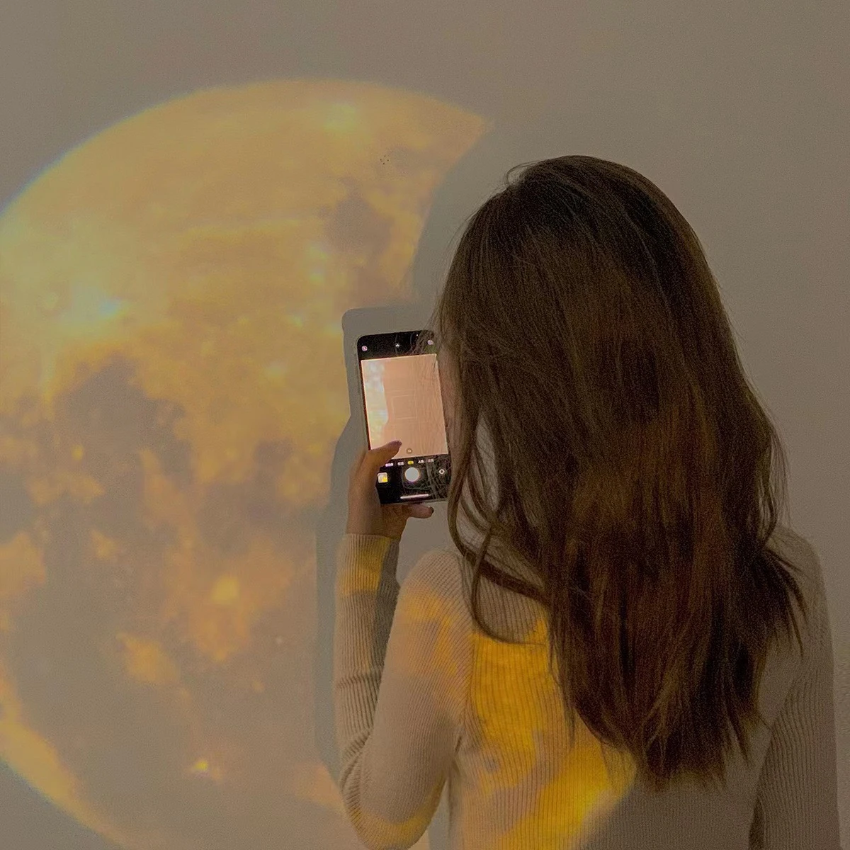 LED Rechargeable USB Night Light Moon Projection Atmosphere Lamp Wall Decoration Lamp for Bedroom Ideal Gift for Birthdays