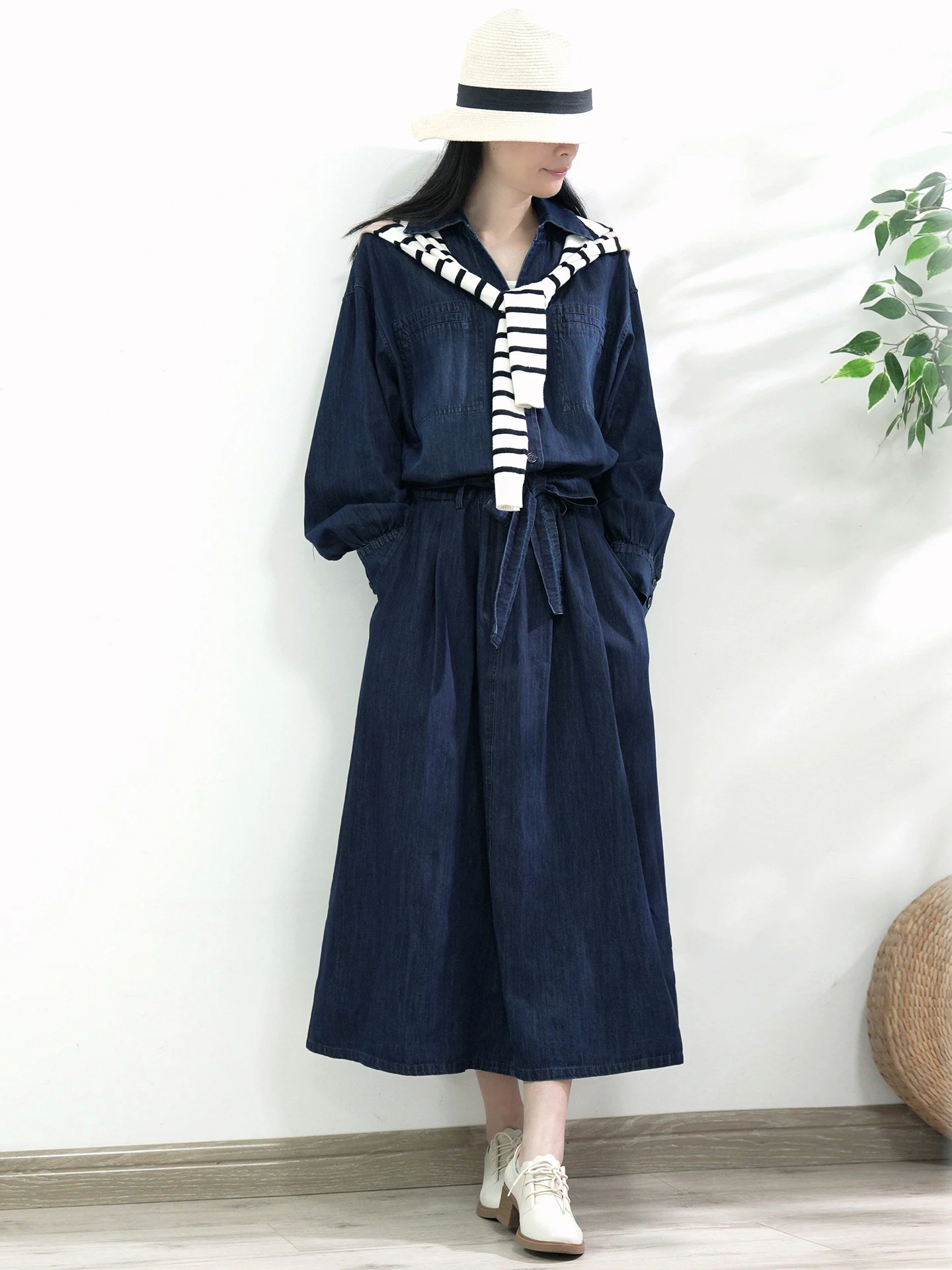 

TIYIHAILEY-Long Maxi Single Breasted Denim Dress for Women Long Sleeve Vintage New 2025 Turn Down Collar With Belt Spring Slit