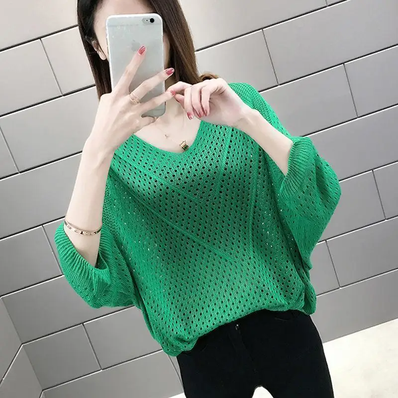 Minimalist Commute 2024 Summer Knitted T-Shirts Women\'s Solid Thin V-neck Batwing Sleeve Loose Hollow Out All-match Poncho Tops