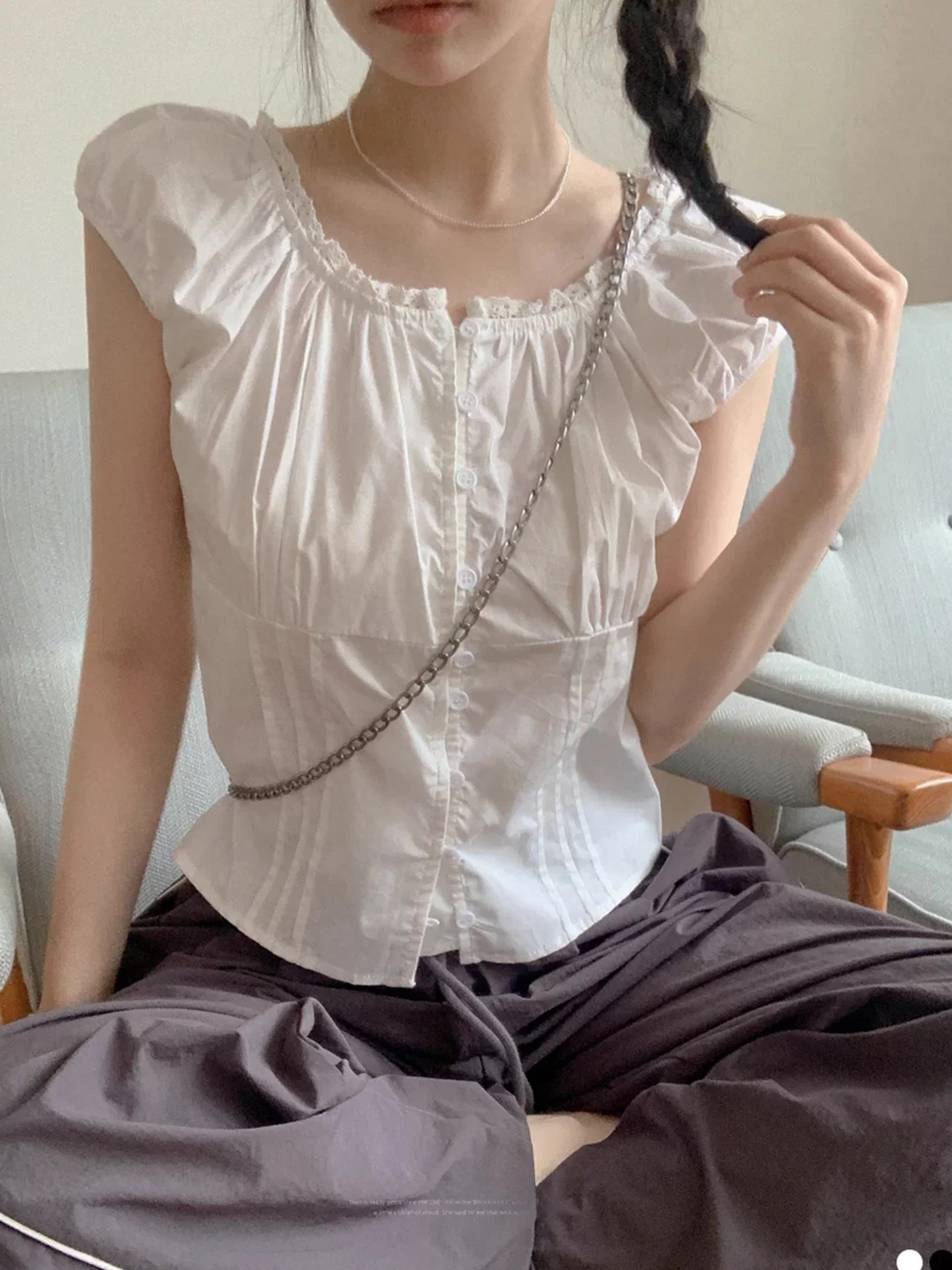 

Liliang Sweet Lace Trim Short Sleeve round Neck Shirt Women's Summer New Style Elegance Single Button Short Length Blouse