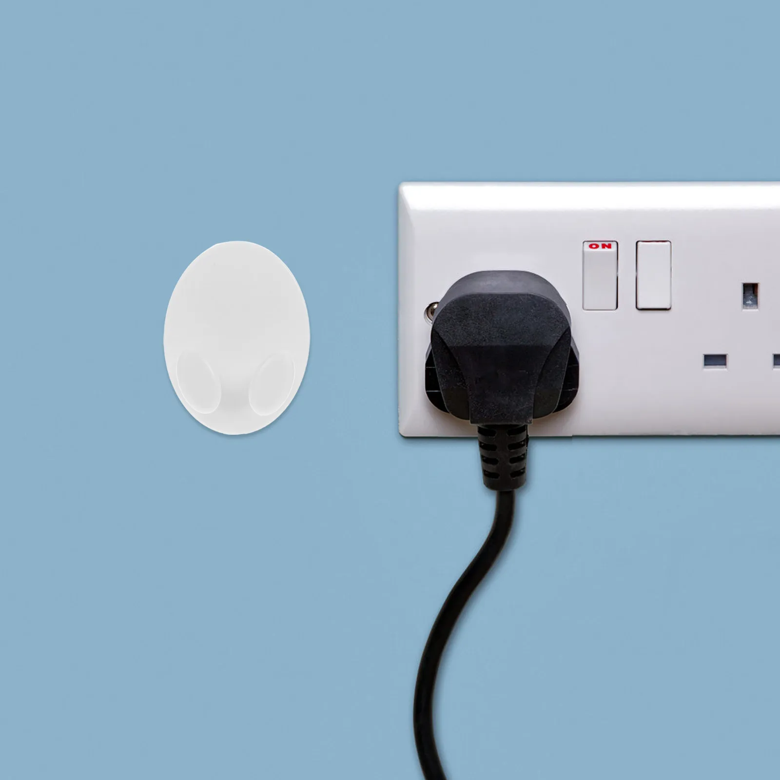 

4 pcs Hook Adhesive Holder Cord Organizer Storage Rack For Adhesive Plug Organizer Plug Cable Key Towel Phone Mount White