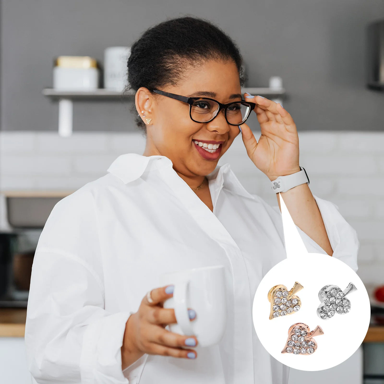 

3Pcs Watch Band Charms Heart Shaped Decorative Nails Fine Workmanship Stable Fit for Most Silicone Straps Fashionable Long