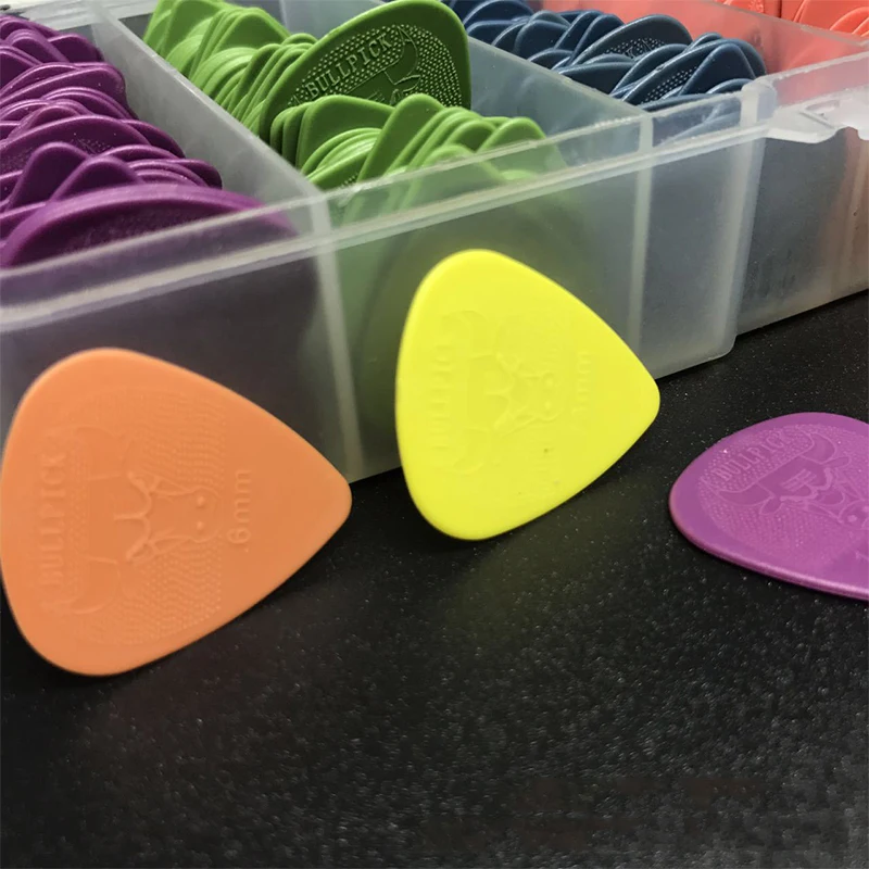 Guitar Pick Bull pick  0.46 0.6 0.73 0.88  1.0 1.14mm popular design guitar picks plectrum  Pics Acesssories Free Goods Parts