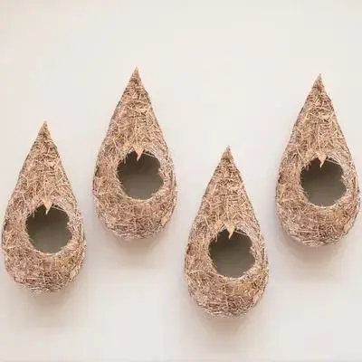 

4Pcs Premium Weaving Straw Bird Nest Hanging Natural Breeding Nest Birds Supplies for Garden Balcony Patio Outdoor Use