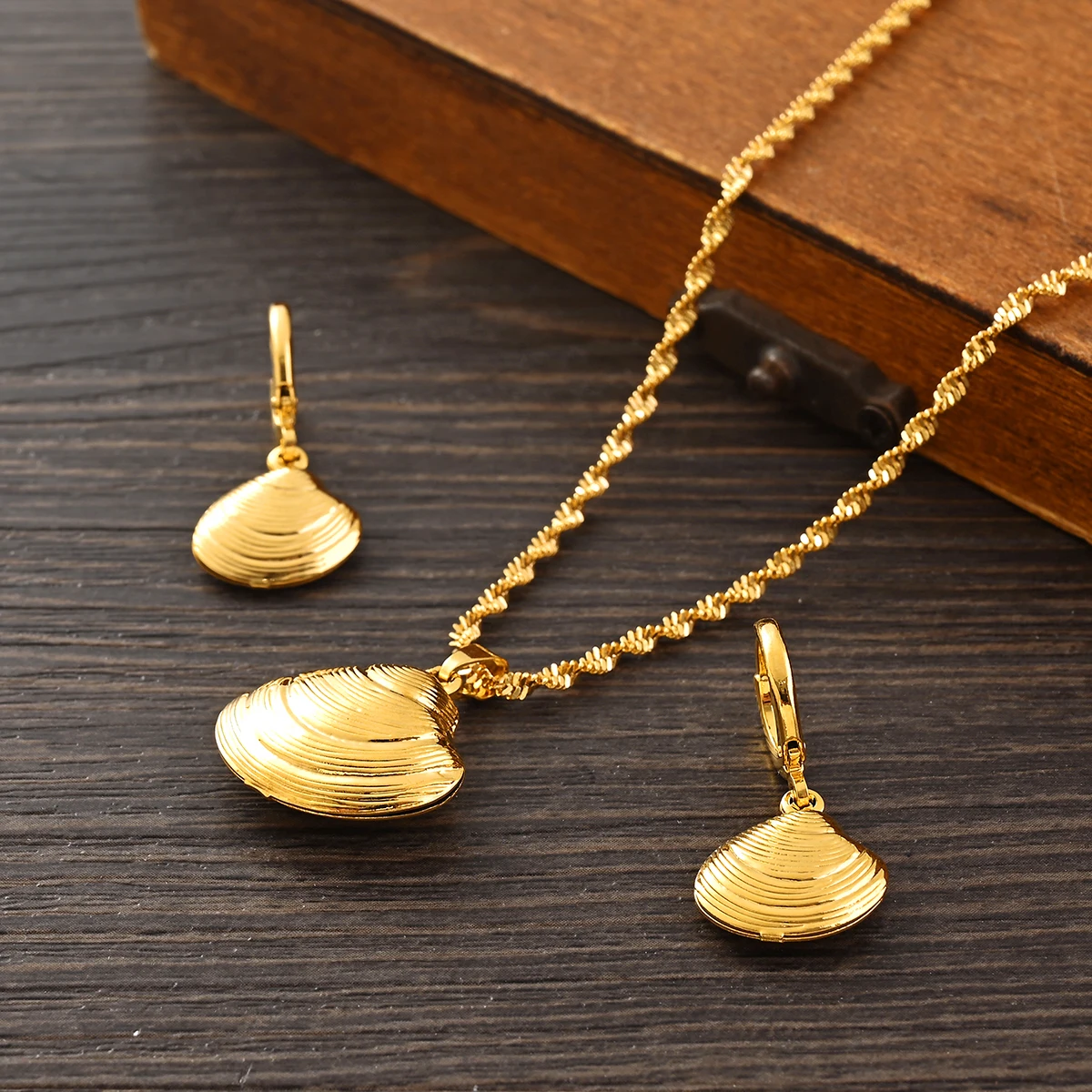 Gold Color Charms Ocean Series Shell Jewelry Women Girls Pendant Necklace Earrings Set Wedding Bridal Party Gifts