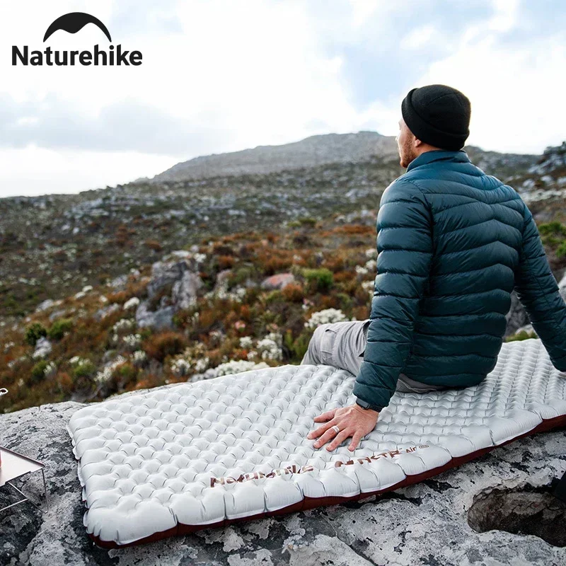 Colchón inflable Naturehike para acampar, estera ultraligera a prueba de humedad de alto valor R 5,8, almohadilla para dormir para viajes y playa para senderismo al aire libre