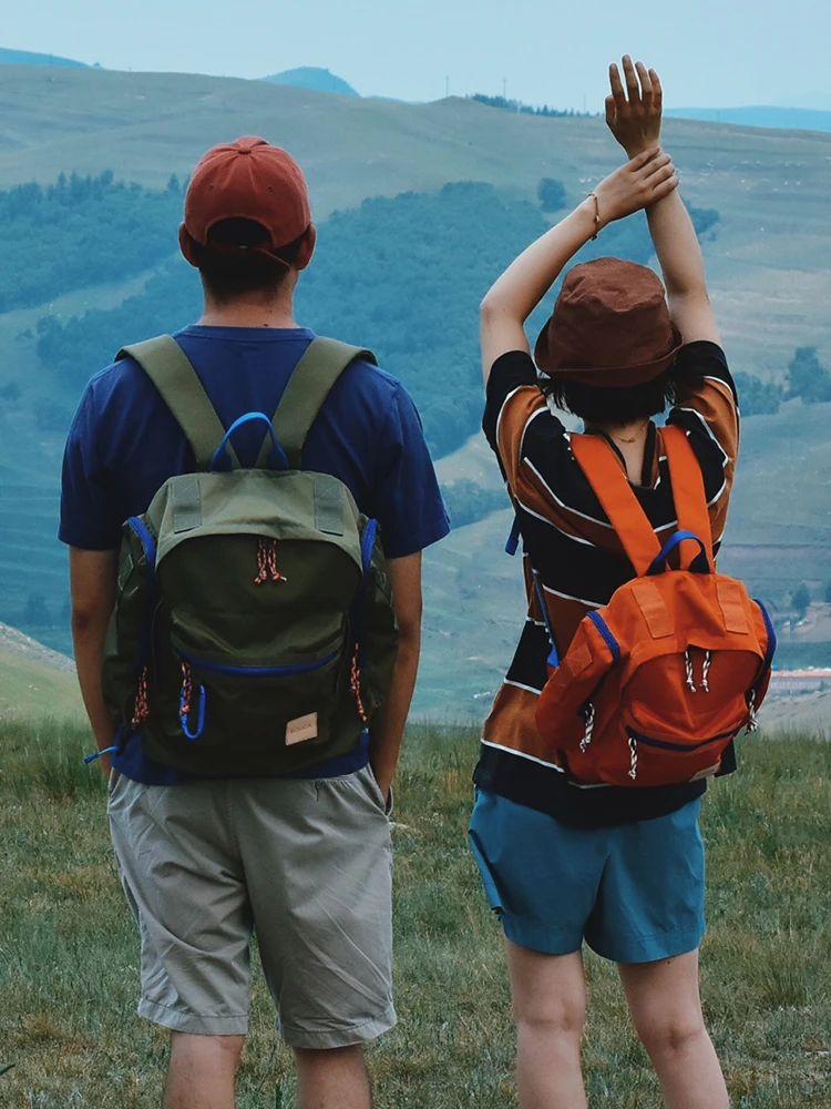 

Couple travel backpack, waterproof large-capacity short-distance mountaineering bag, large-capacity computer bag