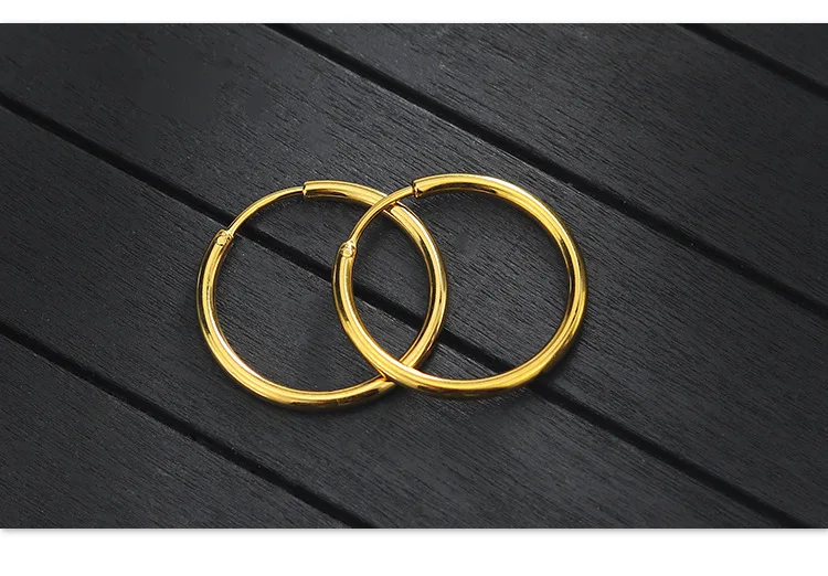 Goldfarbene Kreis-Ohrringe mit Linienmuster, 12 mm, verstellbar, aus Edelstahl, vakuumplattiert, hypoallergen, neu – Detail 8