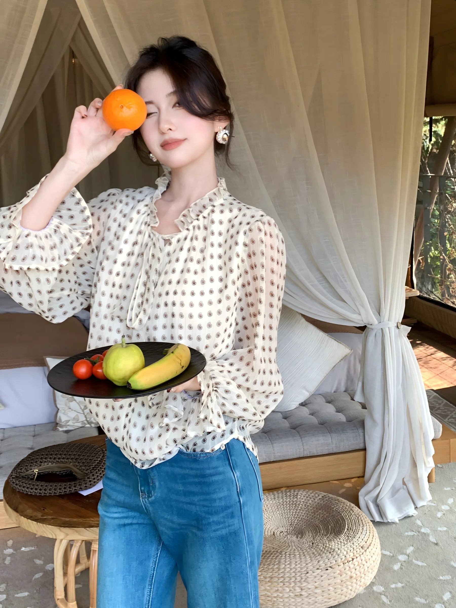 

Retro Sle Polka Dot Loose Long Sve Women's irt with Bow Tie Wooden Design Faionable Casual Chic Top