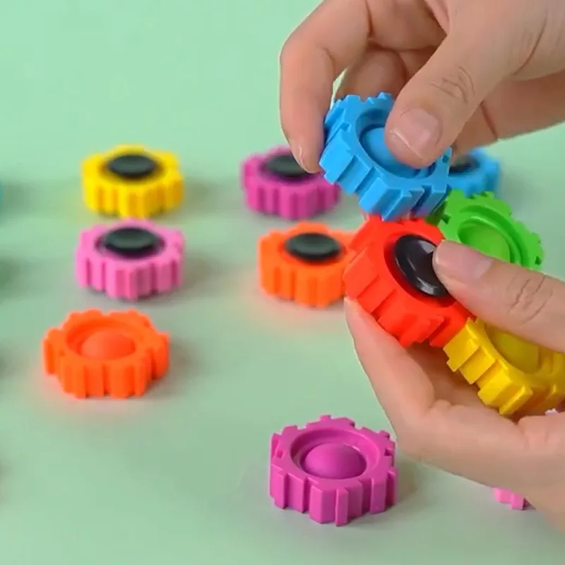 8Pcs/A Set Kids Bubble Pop Building Blocks Fidget Spinner Anti-Stress Game Smart Toy for Stress Relief Creativity Ideal