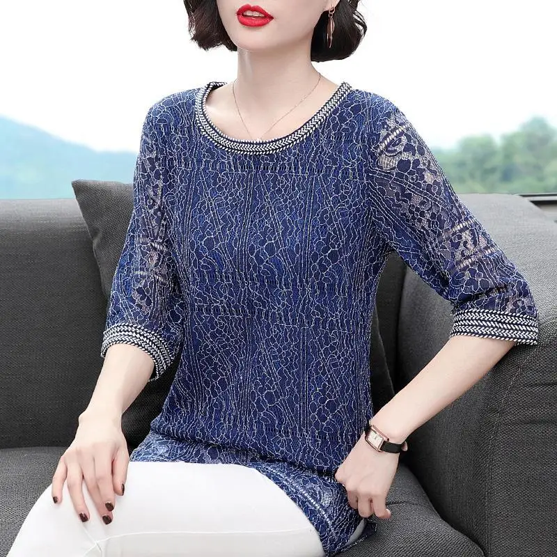 Elegant New O Neck Lace Slim Shirts Women Popular Tops All-match Fashion Korean Casual Simple Female Retro Half Sleeve Clothing