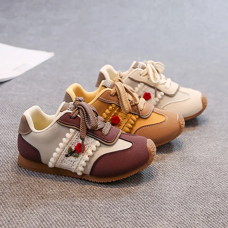

Kids Sports Shoes Toes Capped Weave Flowers Sweet for Girls Princess Casual Shoes Soft Bottom 2025 New Fashion Running Shoes