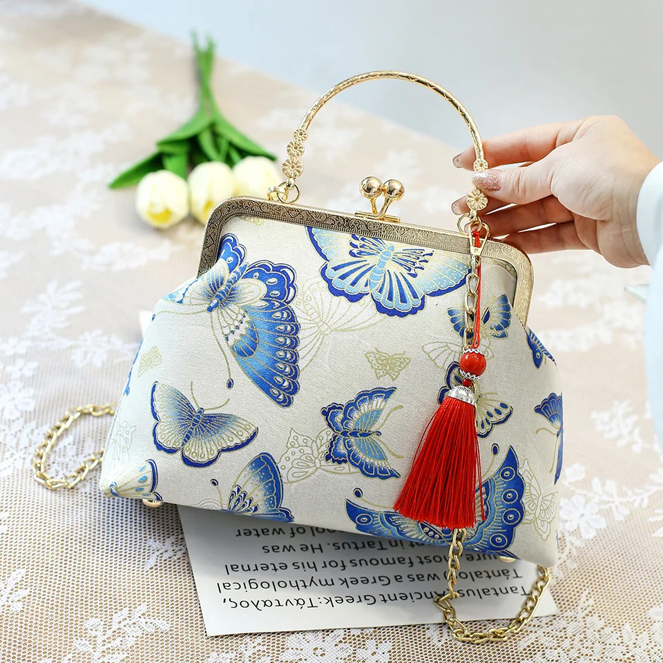 

Classic Embroidery Hangbag Fashion Vintage Butterfly Fringe Shell Bag Shoulder Crossbody Bags Women Purses Chain