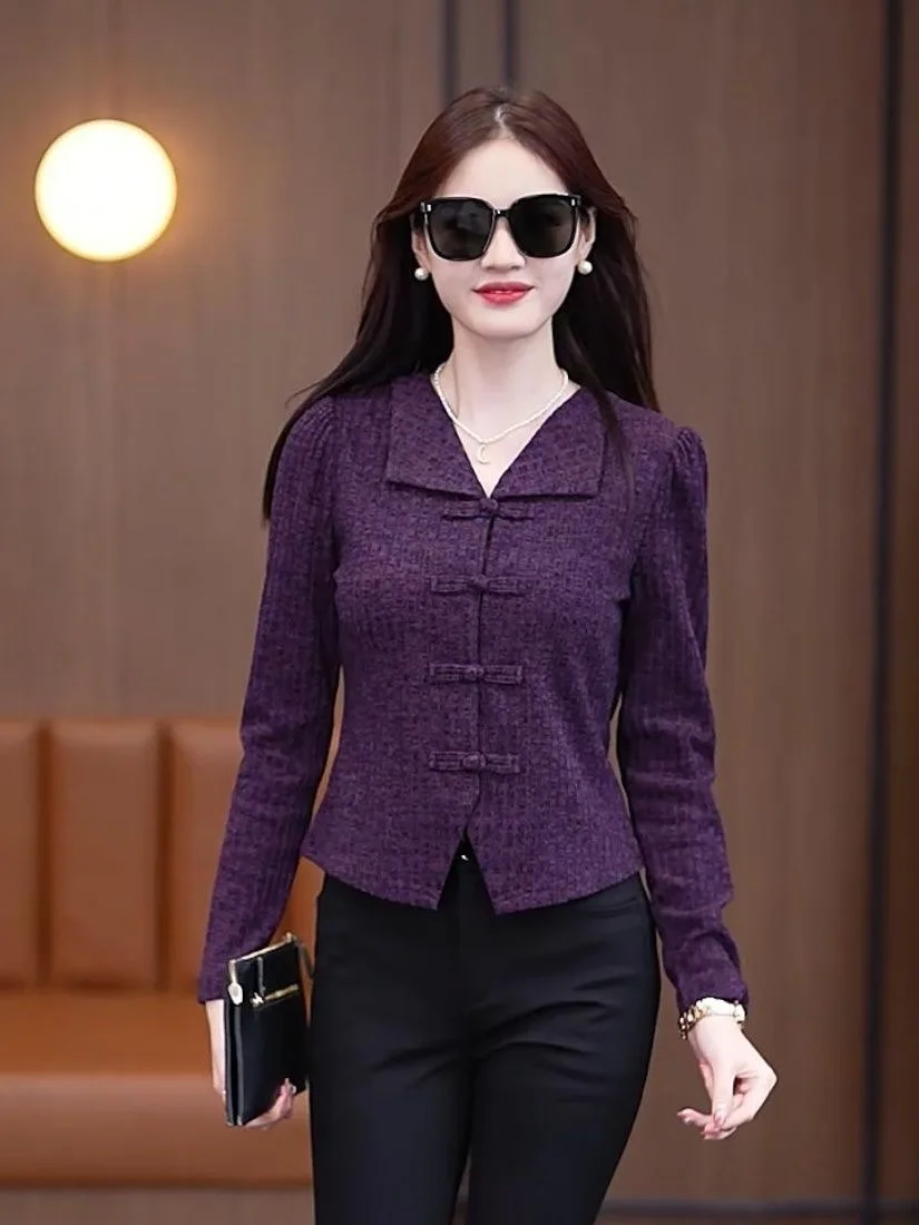 

Женская трикотажная базовая футболка с коротким и длинным рукавом, V-образным вырезом, на пуговицах, модная внутренняя одежда, скрывающая недостатки фигуры, новый стиль 2025 года