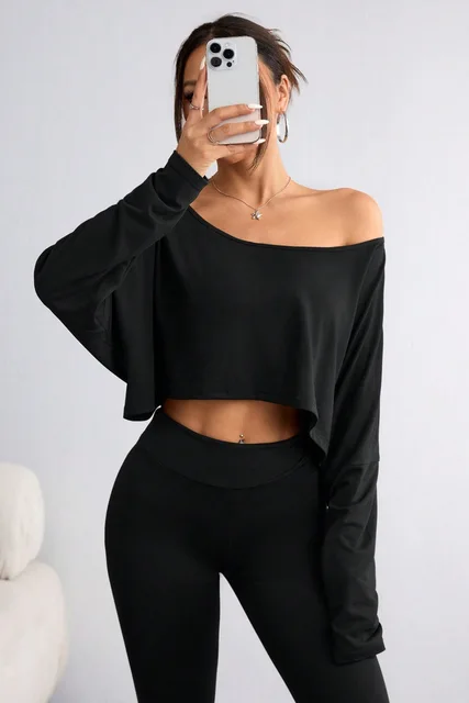 Spring 2025 Women's Loose Collar Base Fashion Crop T-Shirt Long Sleeve Casual Comfortable Line Neckline Solid Short Top 6 Spring Women's Loose Collar Base Fashion Crop T-Shirt Long Sleeve Casual Comfortable Line – view 6