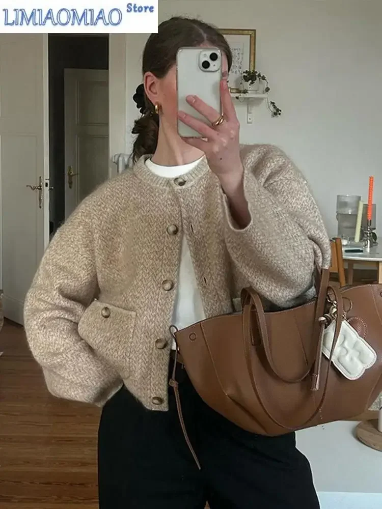 

Women Knitted Cardigan O-neck Long Sleeve Single Breasted Sweater Casual Pocket Short Coat Autumn Winter Lady Outerwears