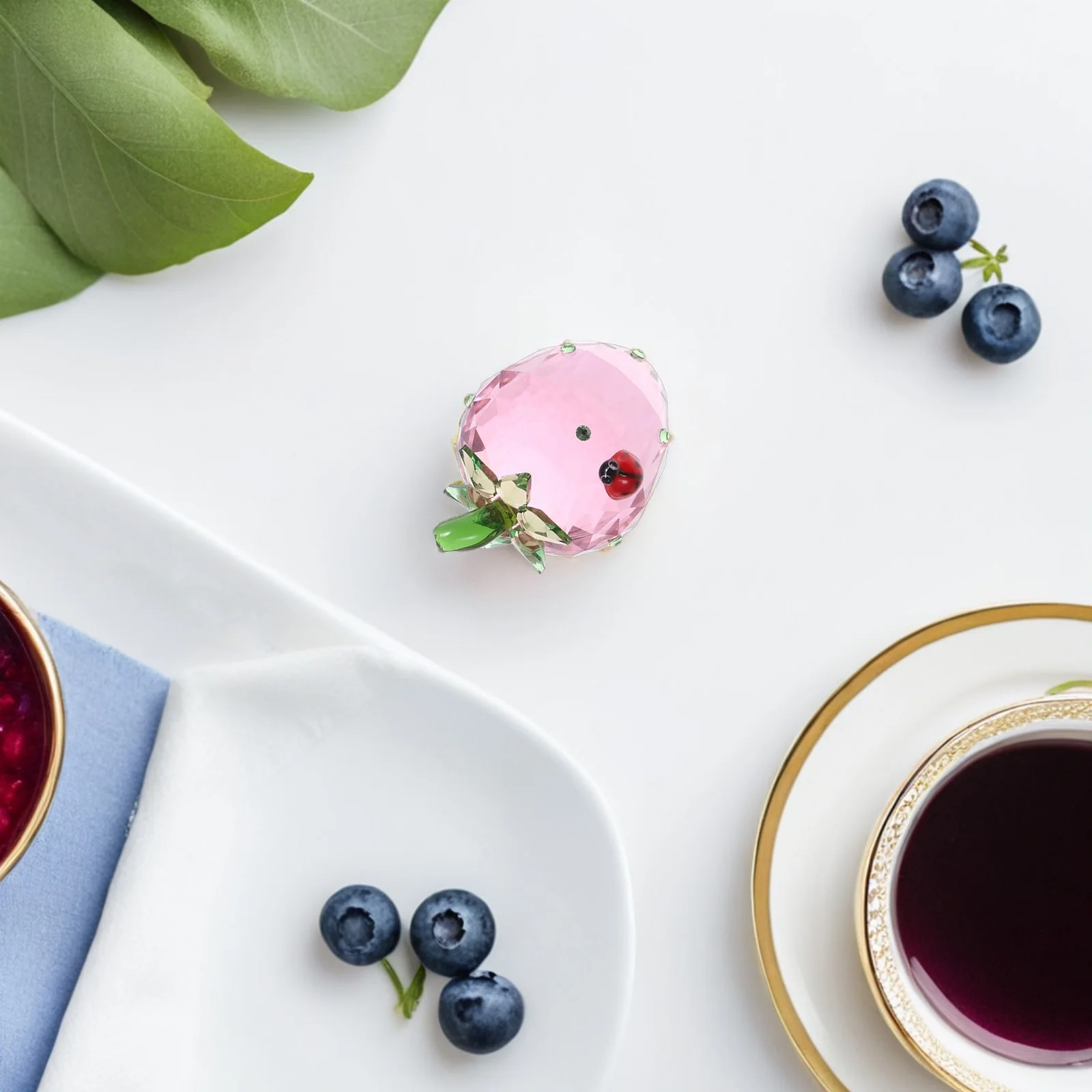 كريستال الفراولة منضدية الديكور تصميم نابض بالحياة حجم صغير فكرة هدية إبداعية براعة رائعة لهجة المنزل #4