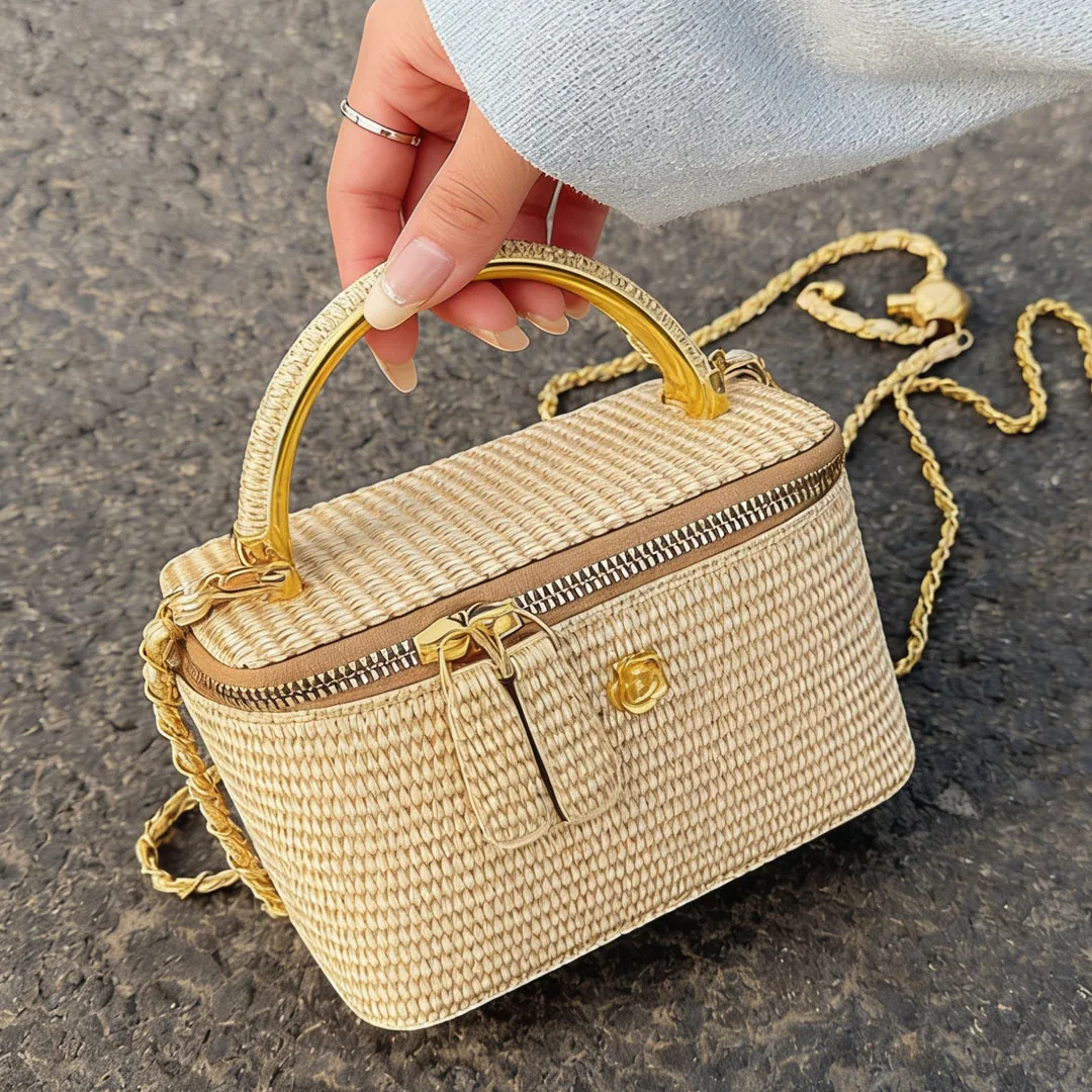 2026 new woven pattern box bag small fragrance chain shoulder bag golden handle handbag women's seaside vacation commuting bag