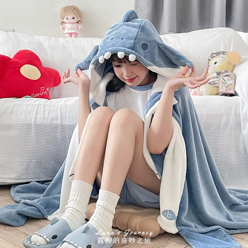 Cute Little Shark Figure Air Conditioning Blanket Clothes Shawl Cape-Style Lazy Person'S Cloak For Autumn And Winter Warm Gifts