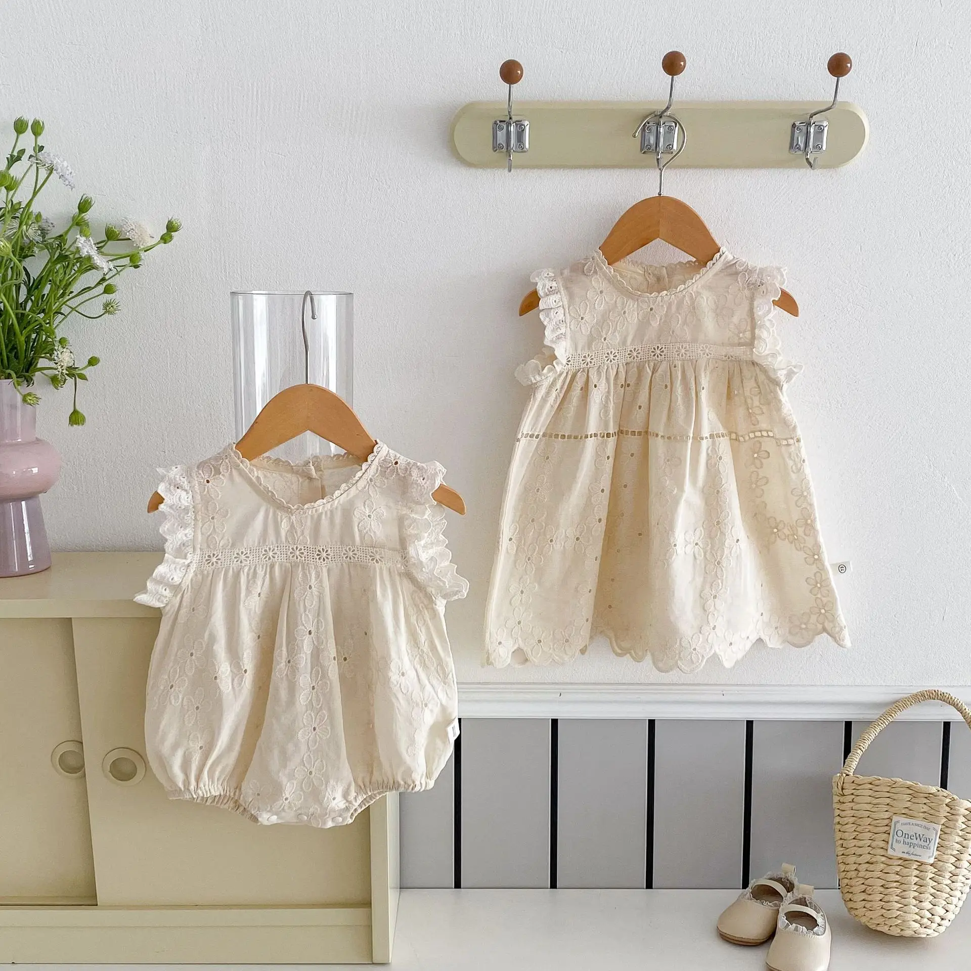 2024 Summer New Baby Bodysuit Girls Sweet Flower Sisters Clothes Children Kids Hollowed Out Dress