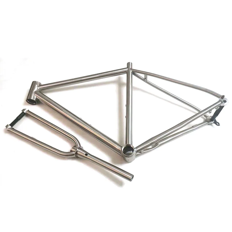 

700CX45C Gr9 Titanium Gravel Road Bike Frameset With Disc Brake Fork Full Internal Cable Routing