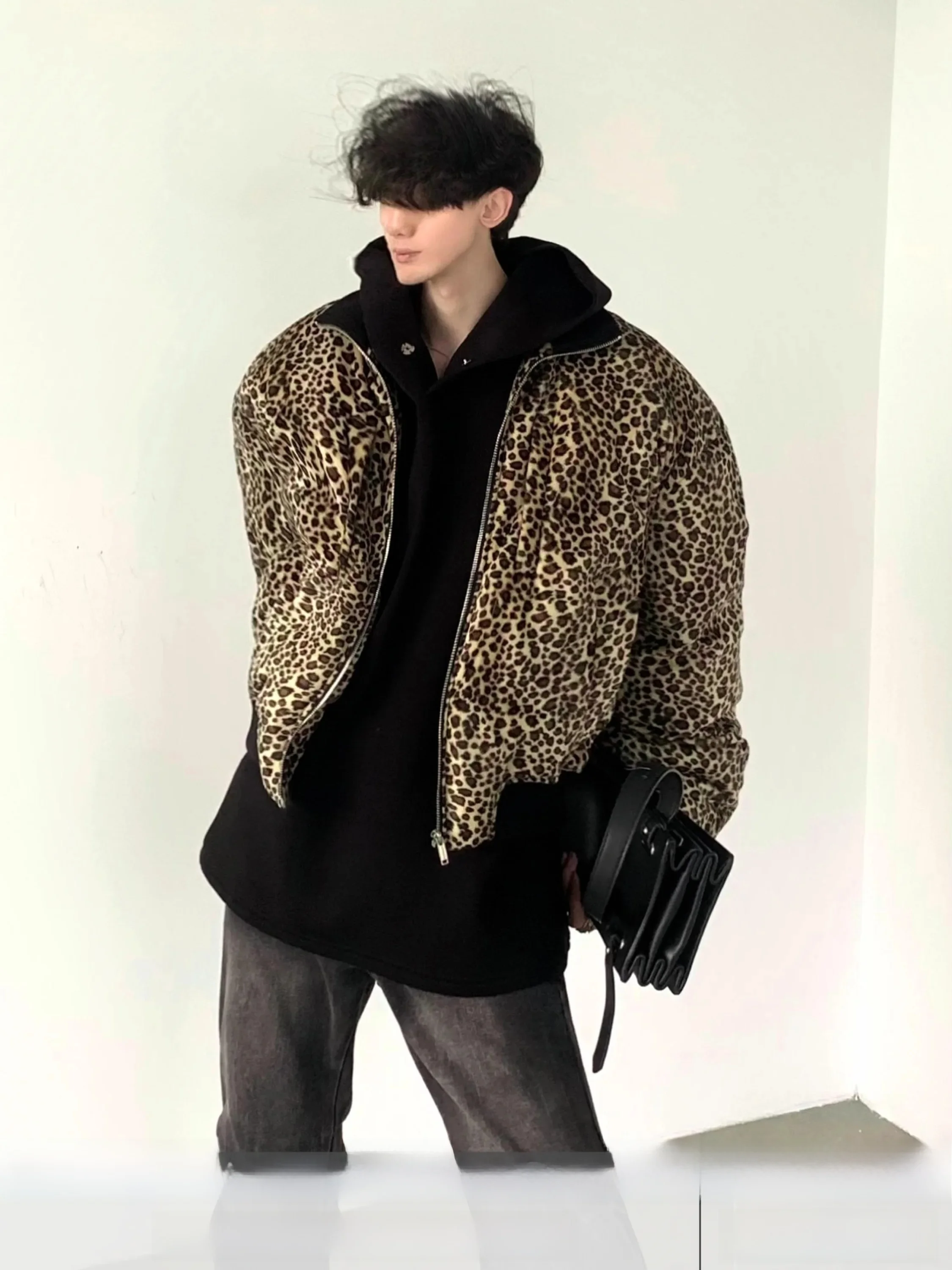 Autumn Mountain Style Men's Short Oversize Leopard Print Jacket American High Street Vibe Thick Cotton Coat Youth Casual Fashion