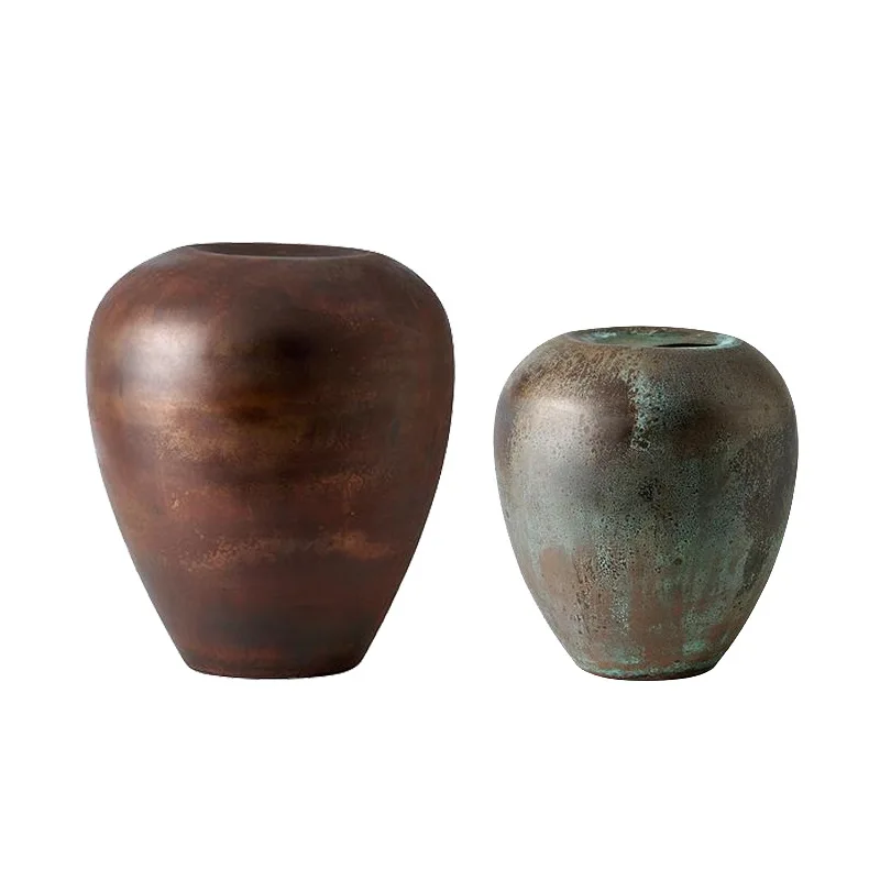 

metal flower ware, retro and old Oriental ancient rhyme rust spot vase, living room entrance study decoration ornament