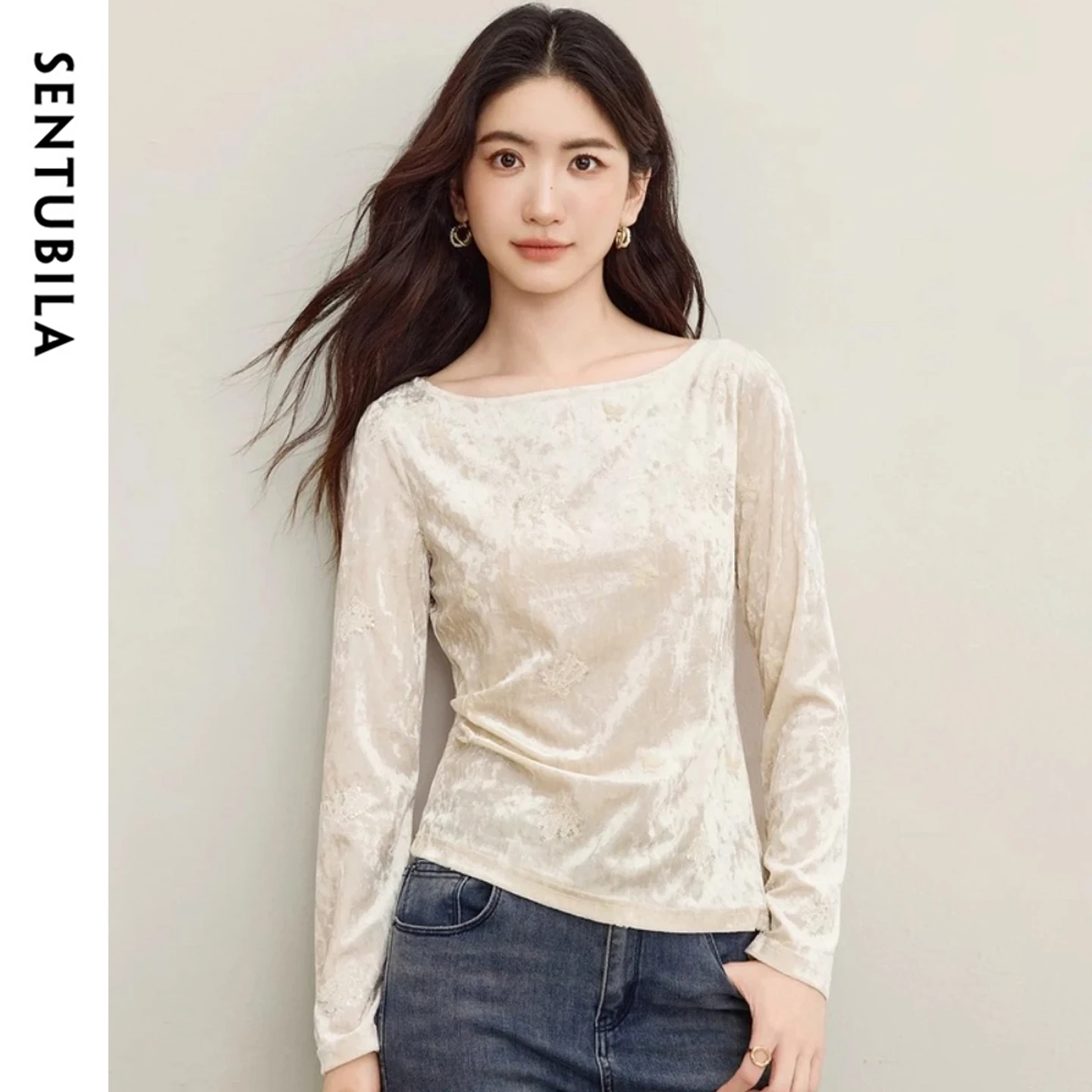 

SENTUBILA женские футболки с вырезом на шее и блестками, бархатные футболки с вышивкой, осень 2022, элегантные облегающие топы с длинными рукавами Q53TA3681