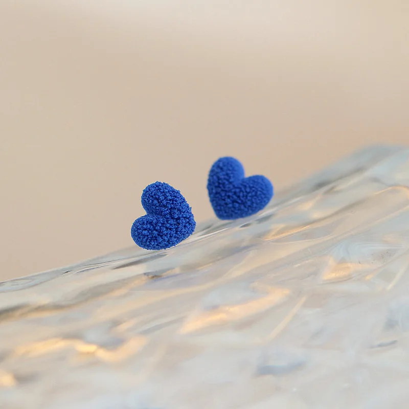 Vintage Klein Blue Flocking Heart Stud Earrings New Trendy Piercing Jewelry For Women