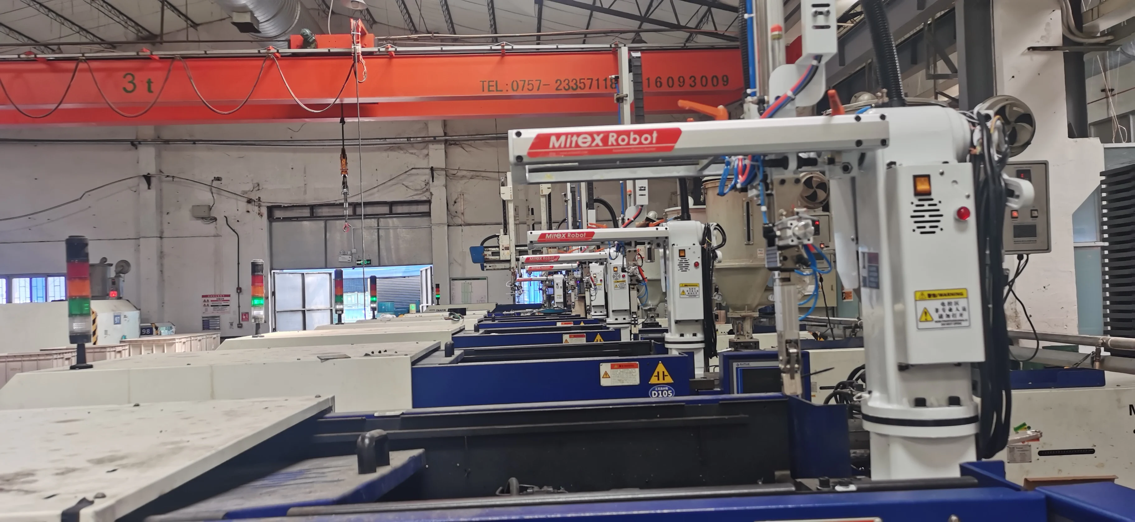 three axes servo driven single mechanical arm take out for injection molding  manipulator robots