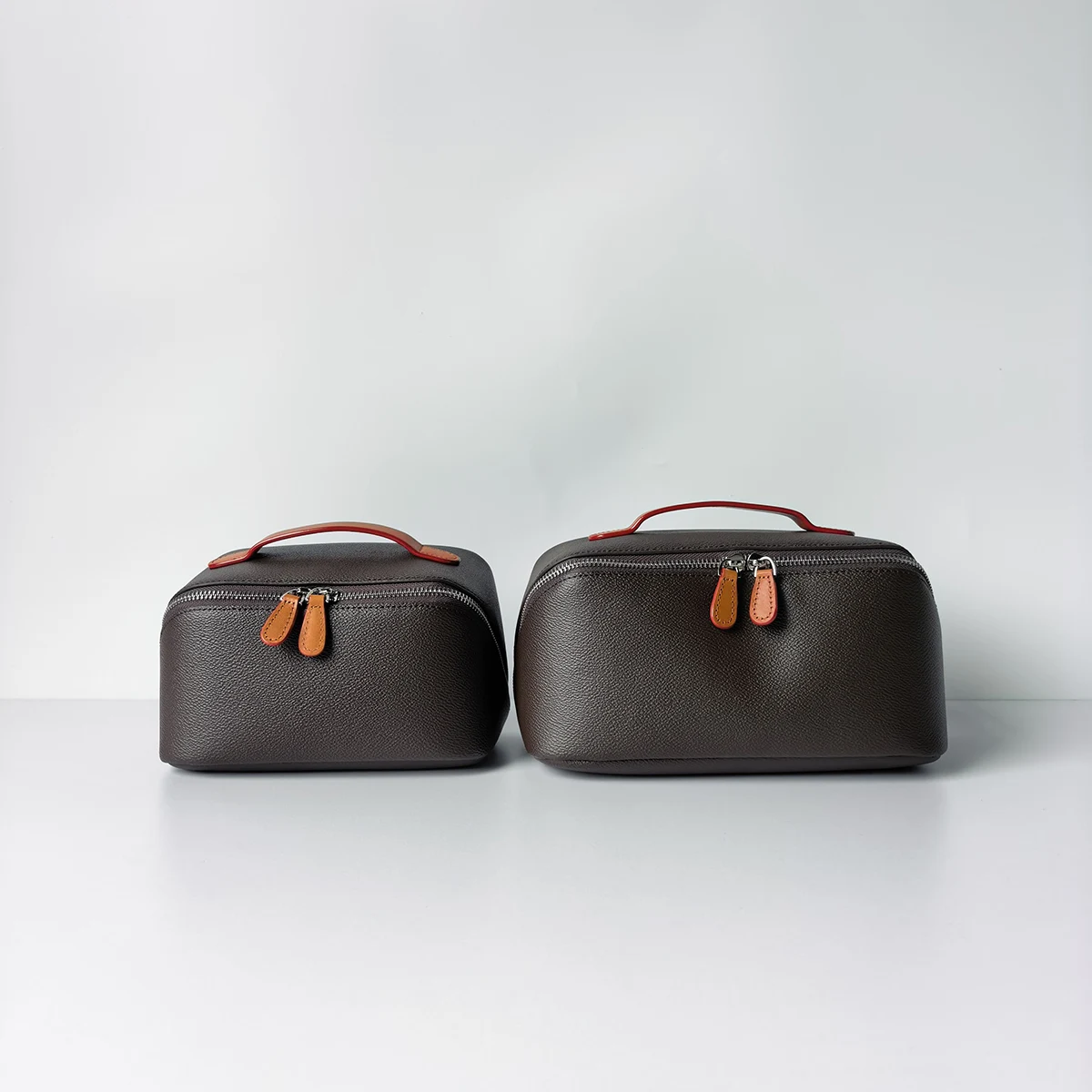 Tragbare Canvas-Beschichtete Wasserdichte Stoff-Kosmetiktasche Große Kapazität Reise-Toilettenartikel-Organizer Unisex Make-up-Organizer Luxus-Tasche – Detail 3