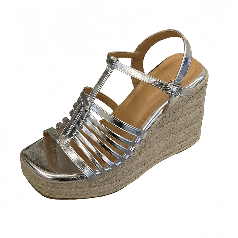 

Женские летние босоножки на платформе с каблуком 9 см, черные, на танкетке, с узким ремешком, серебристые, на массивном каблуке, модель 2026 года, для торжественных случаев