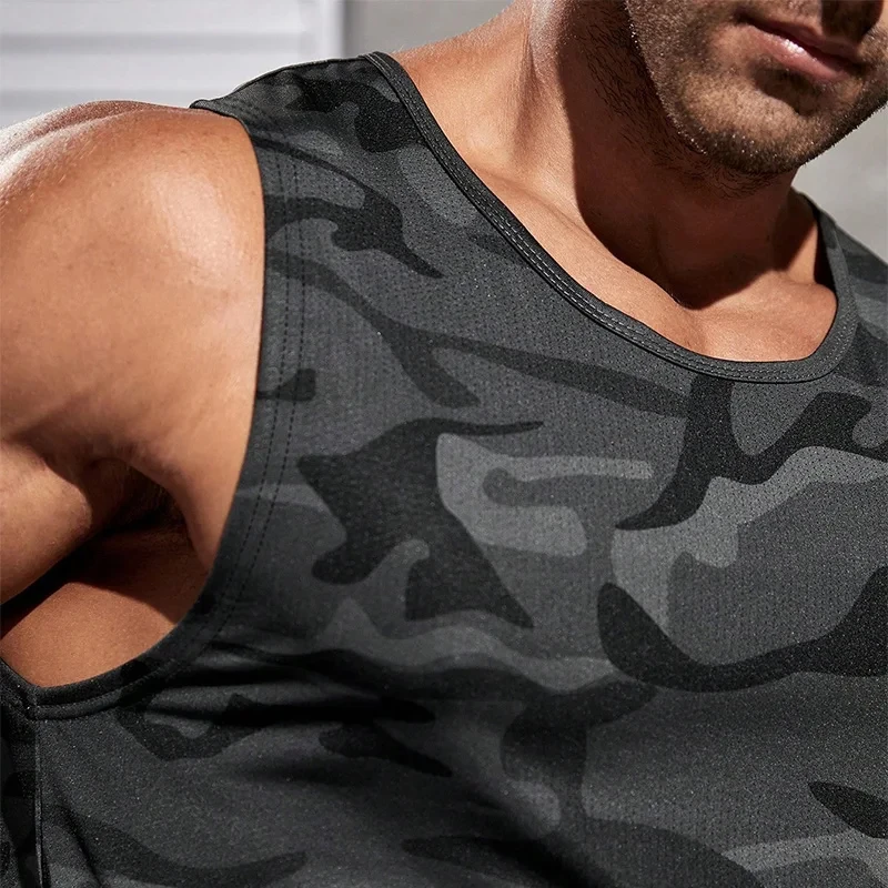 Men\'s Fitness Vest Summer Camouflage Fitness Sleeveless Sports Tops Casual Bottoms Shirt Fitness Running Men\'s Vest Shirt