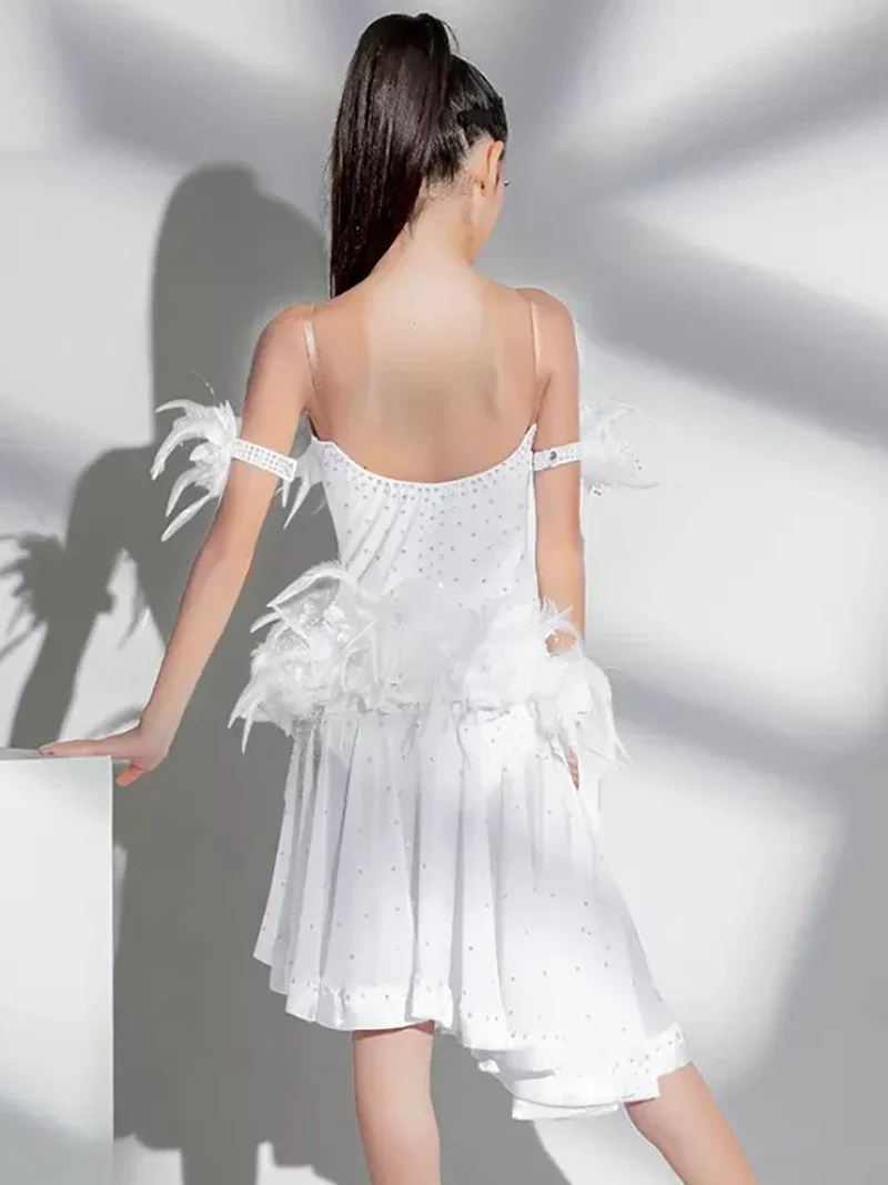 فستان رقص لاتيني للسيدات للأطفال والبنات ملابس مزهرة من الريش لقاعة الرقص والتدريب الاحترافي ملابس رقص رومبا تشا تشا