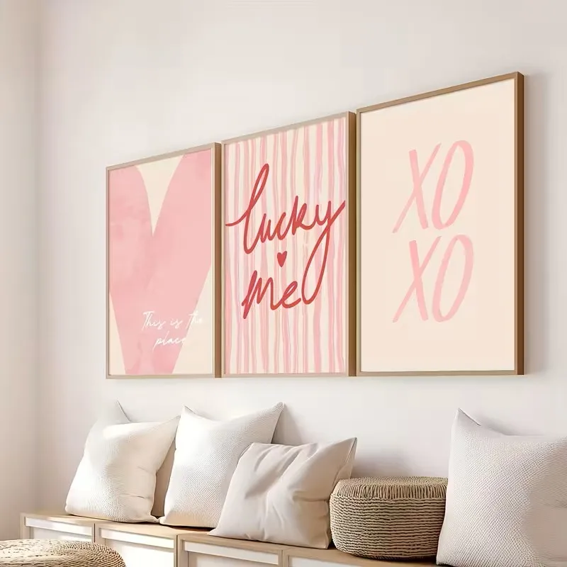

3pcs Pink Striped Heart-shaped Lucky Trend Poster Academic Style Wall Canvas Girl's Room Aesthetics Valentine's Day Home Decor