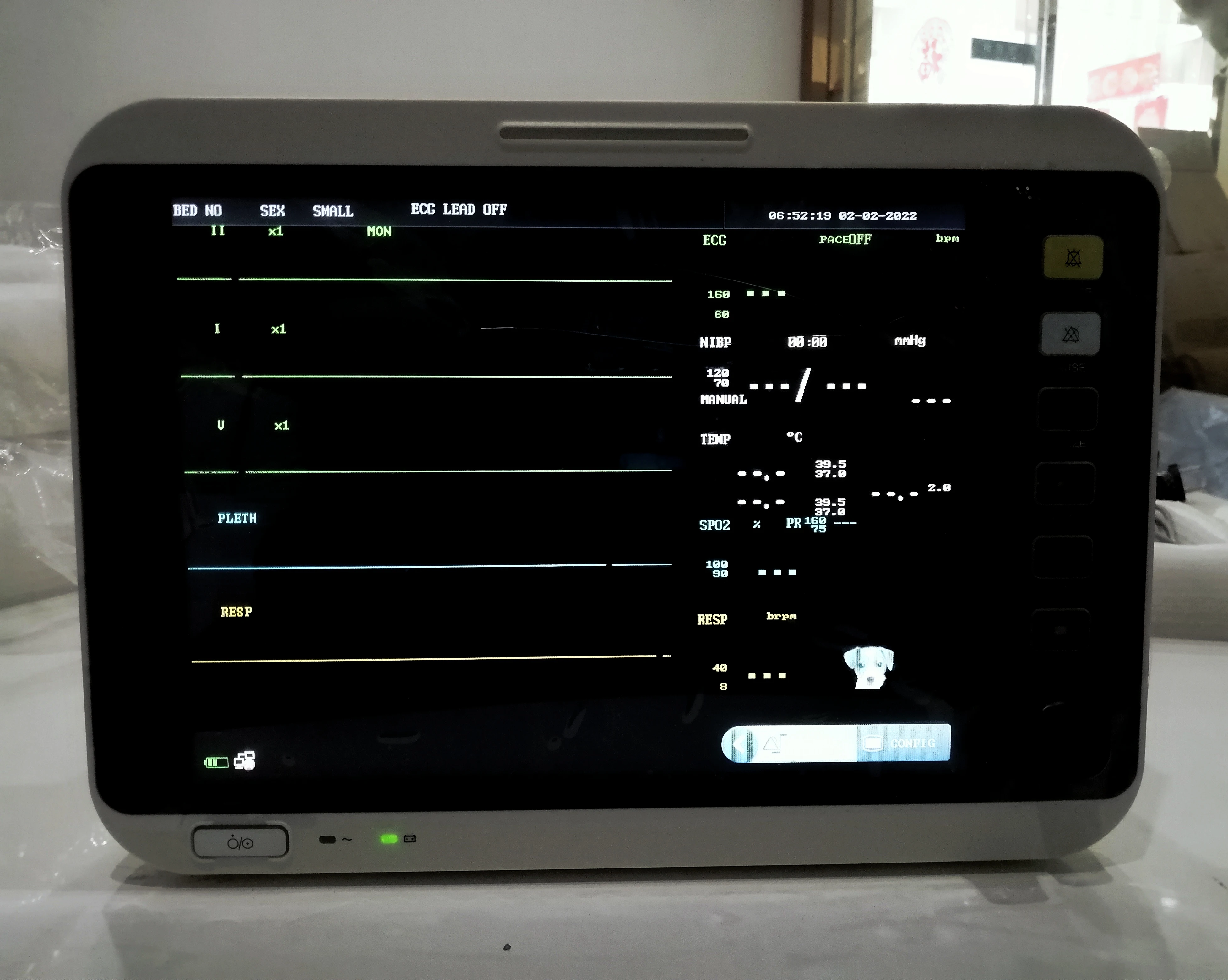 THR-VM12 Medical Veterinary Equipment Portable 12.1inch Color LCD Display Animal Patient