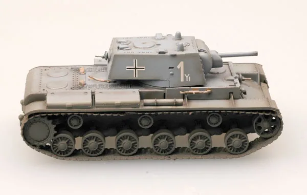 Easymodel 36277 1/72 Uchwytywany niemcy czołg ciężki KV-1 8. Panzer Div 1944 Gotowy model wojskowy Statyczny prezent z kolekcji plastikowej