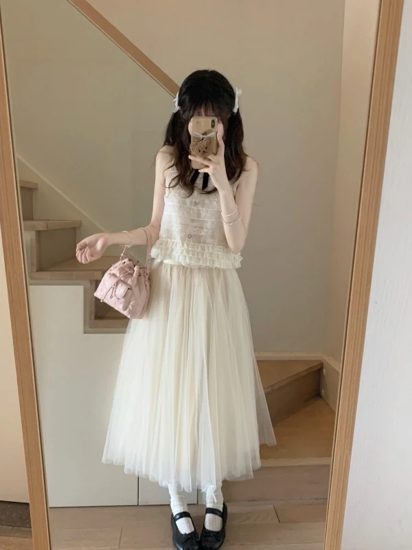 

Sweet Girl Feel Knot Sleeveless Loose Short Top with Mesh Flared Long Skirt Set Spring Fashion Women's Outfits
