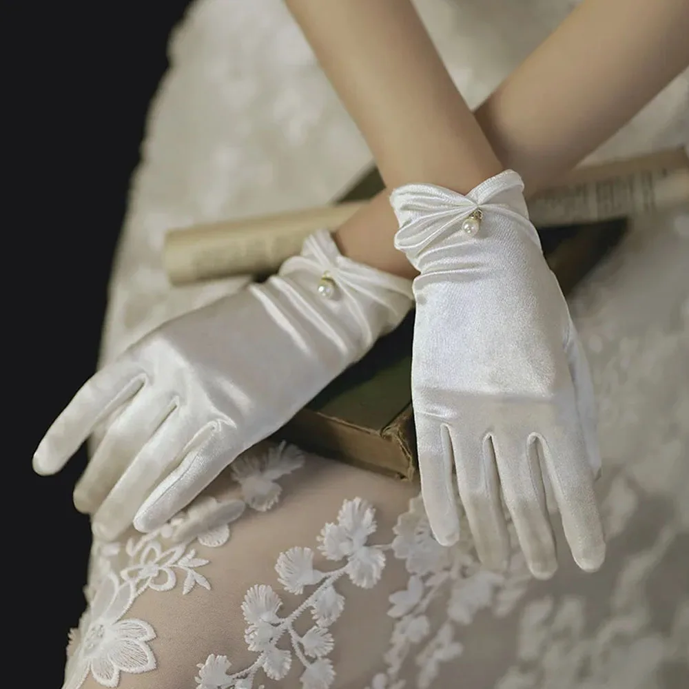 

Fashion Women Satin Pearl Short Gloves Vintage Bow Wedding Bridal Gloves Versatile Mesh Elegant Gloves Stage Performance Mittens