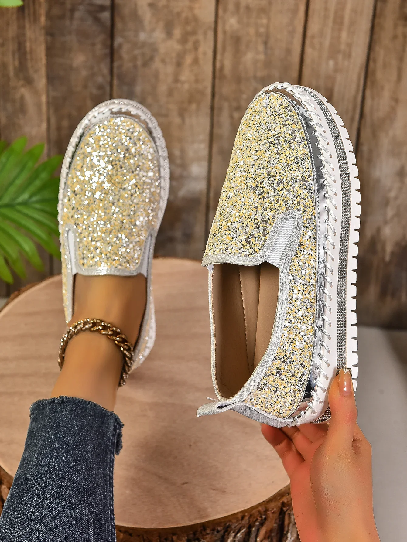 New 5 Color Women Rhinestone Crystal Platform Casual Loafer Shoes Slip-on Women Flats Luxury Comfortable Girls Sneakers Size 44