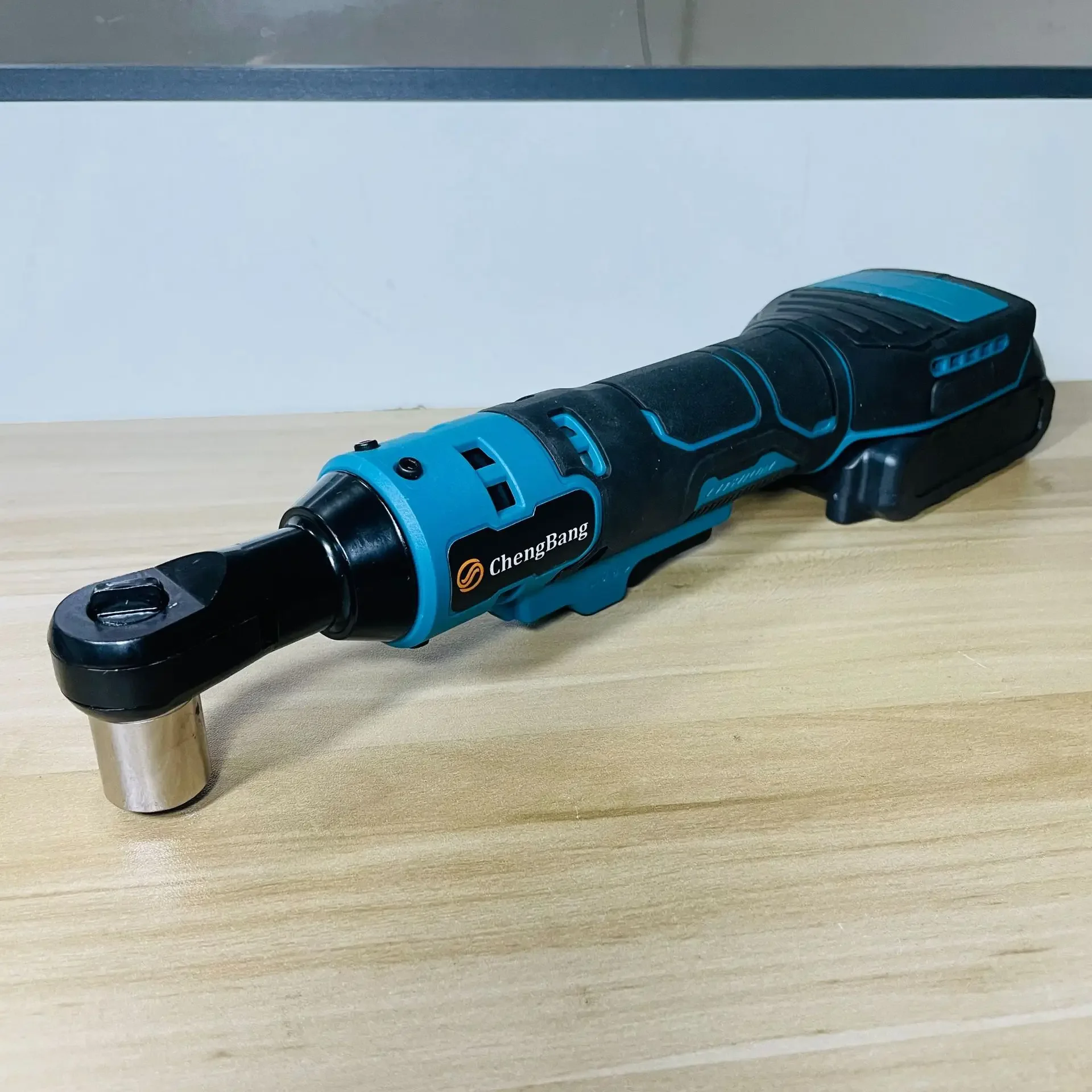 

l 3/8" Portable Rechargeable Cordless Electric Ratchet Handle Battery Torque Wrench With Socket Set Right Angle Gear Wrench Ki