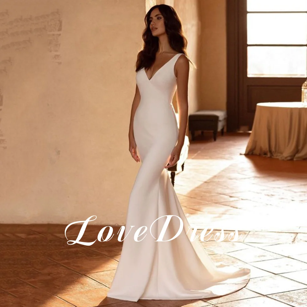 فستان زفاف LoveDress بوهو على شكل حرف v بدون أكمام الوهم بدون ظهر سباندكس مثير حورية البحر فستان العروس بأزرار ذيل فيستدو مخصص