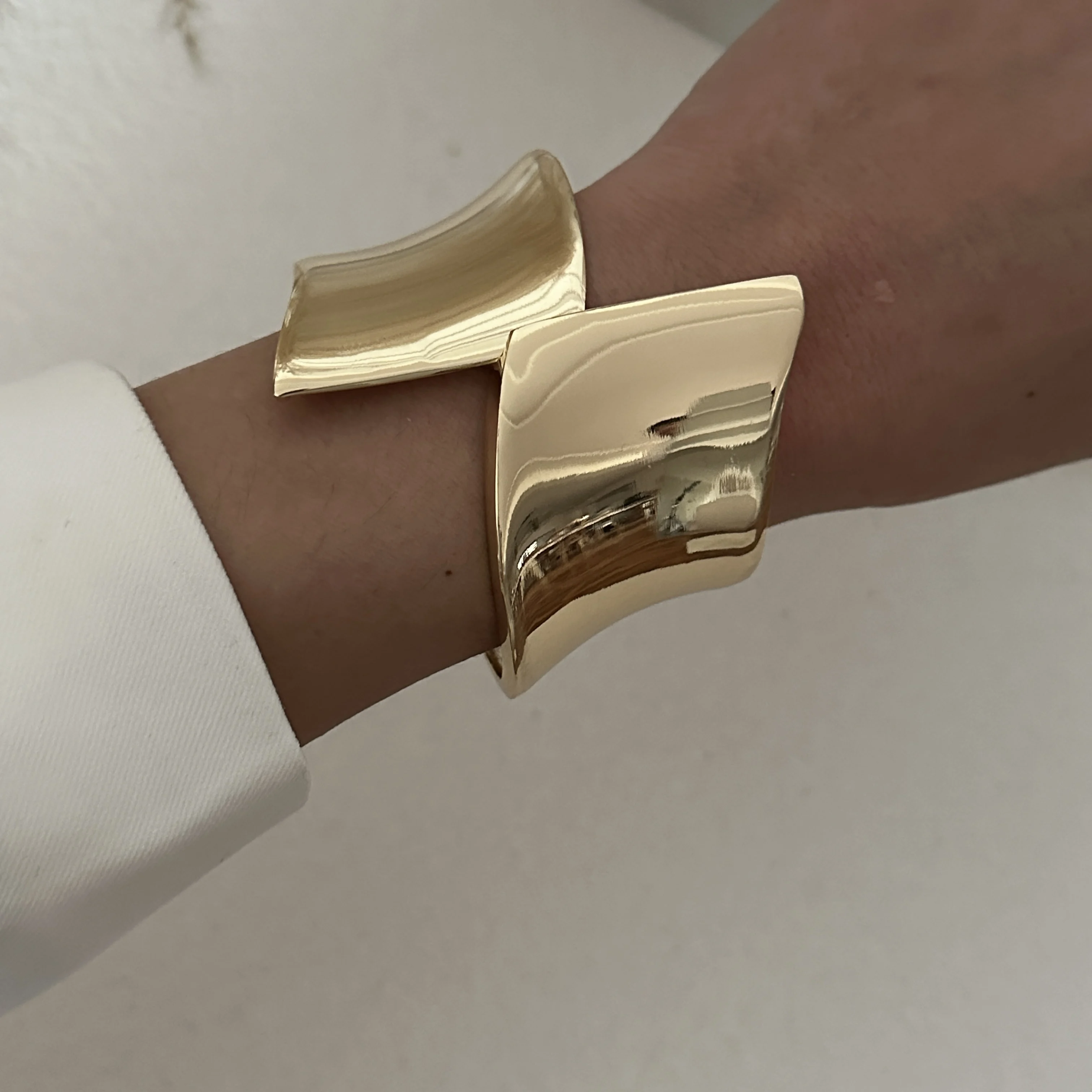 Chunky Heavy Hip Hop Metall Manschette Armreifen Punk Gold Farbe Geometrische Armreifen Für Frauen Armband Mode Schmuck – Detail 4