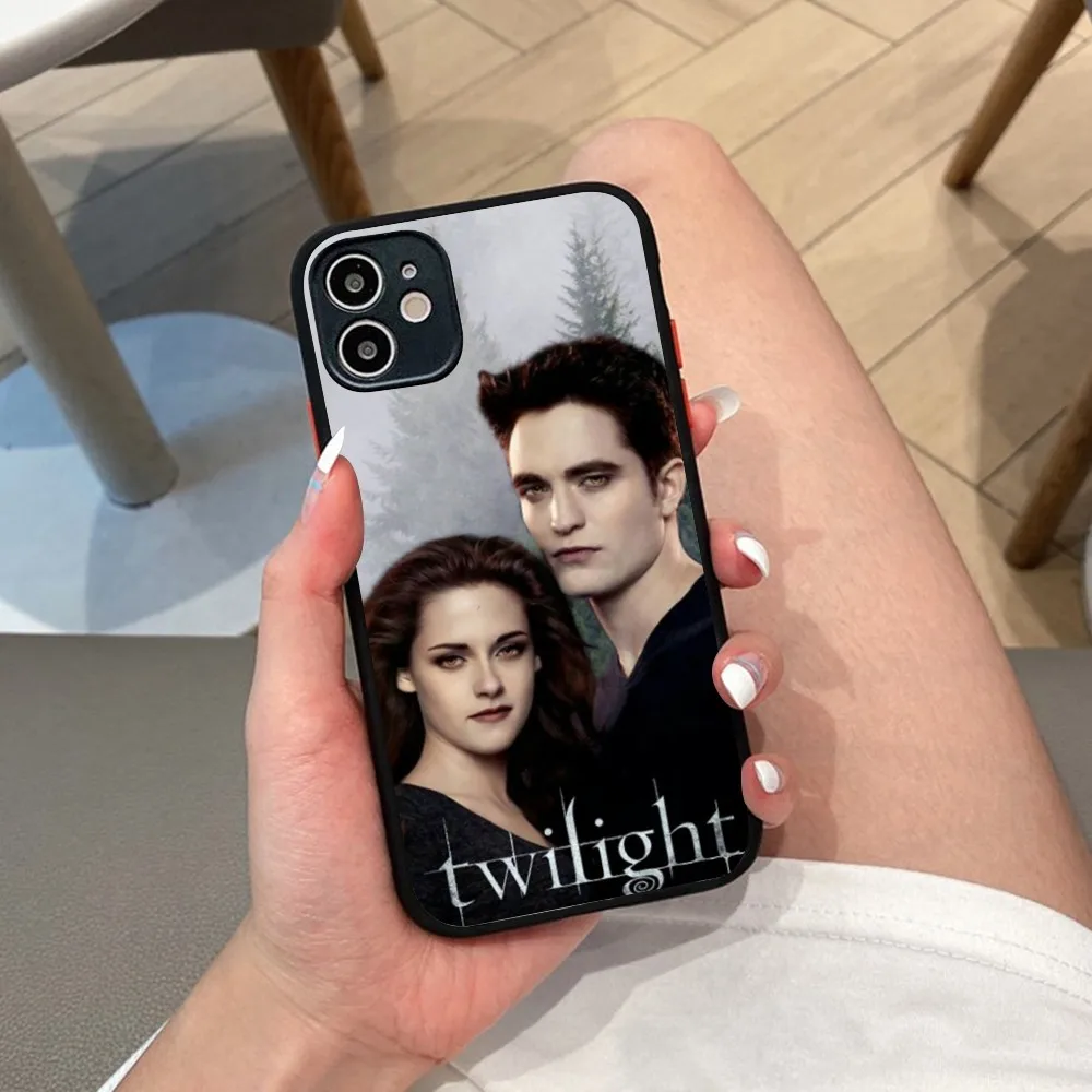 TV Twilight Isabella Edward Cullen Phone Case For iPhone 14 X XR XS 7 8 Plus 11 12 13 pro MAX 13mini Matte Shockproof Case