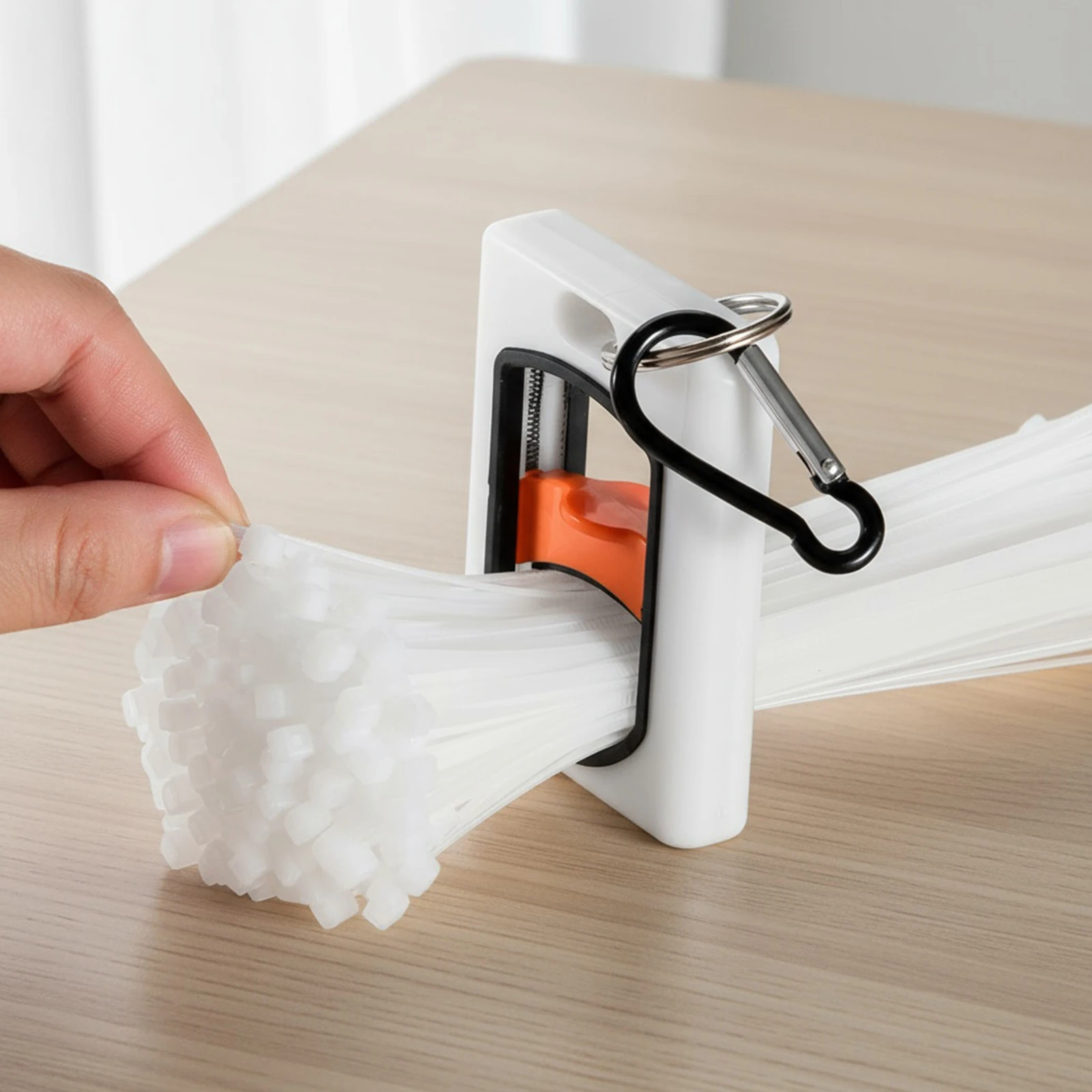 Immagine 3: Supporto per Fascette Quadrate Luminoso al Buio, Organizzatore per Cavi in Plastica Multiuso per Interni ed Esterni