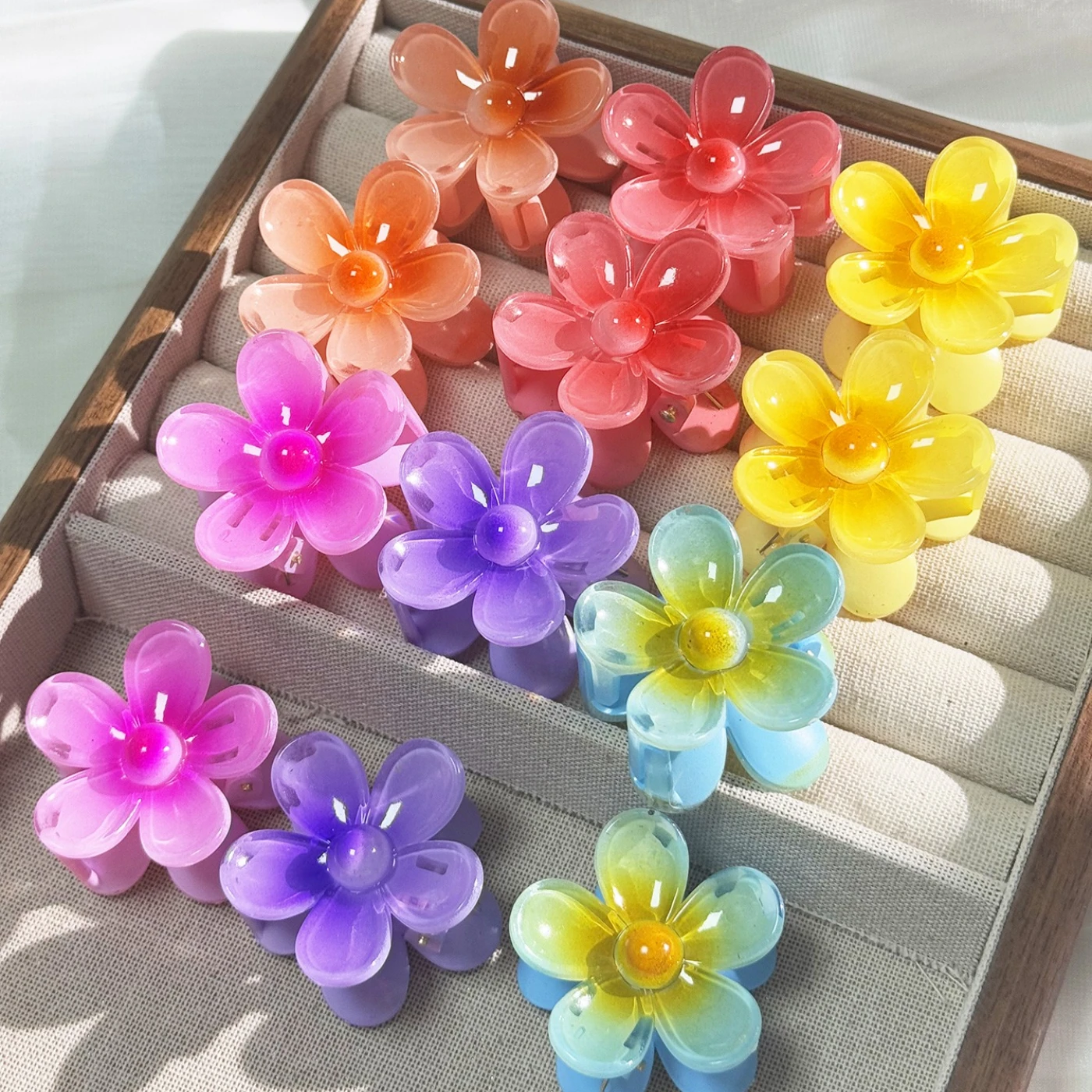 

12-Piece Fashionable & Fresh Floral Hair Clips - Beach Vacation Style, Colorful Elegant Women's Hair Accessories
