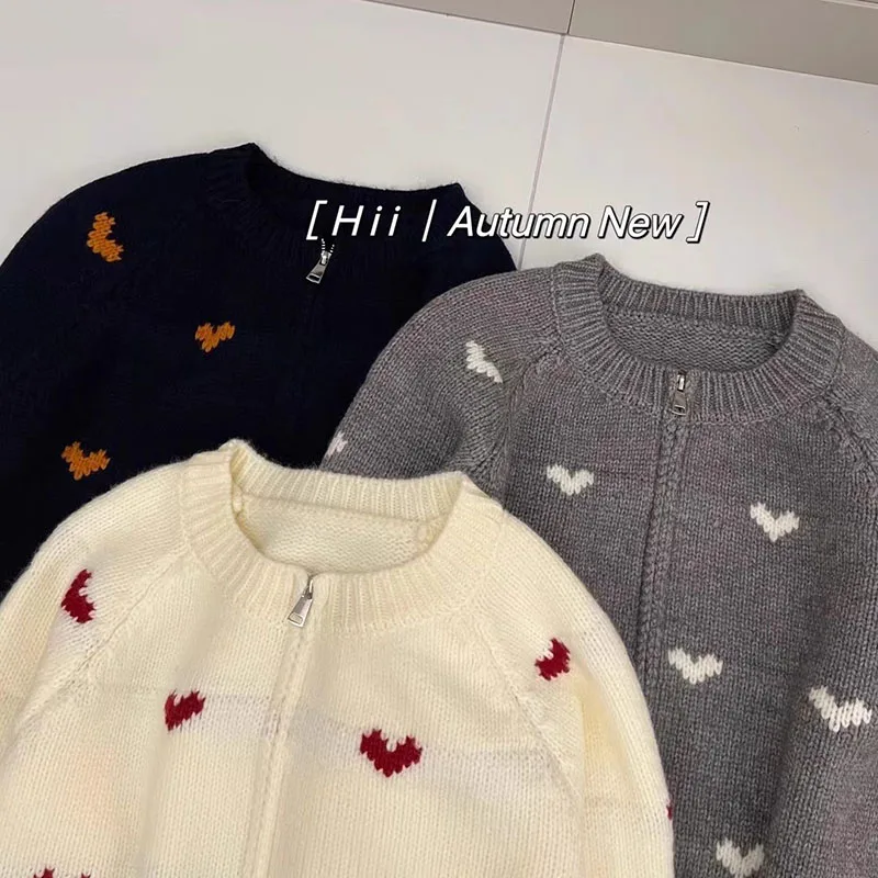 

Ladies Autumn And Winter New Love Jacquard Sweater Cardigan Loose Lazy Wind Knitting Loose Versatile Soft Zipper Sweater Top